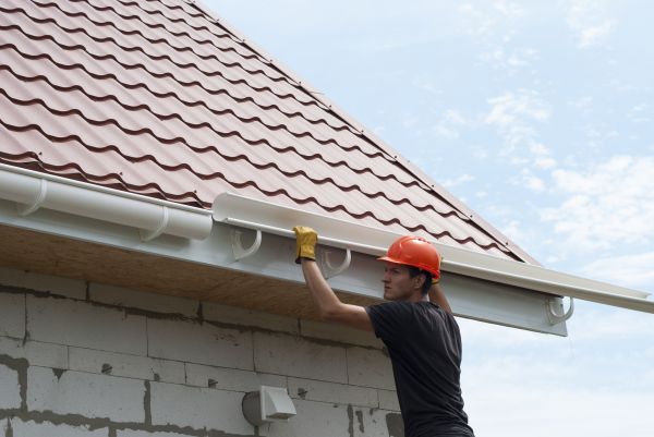 Cost of Rain Gutter Repair in Bronx