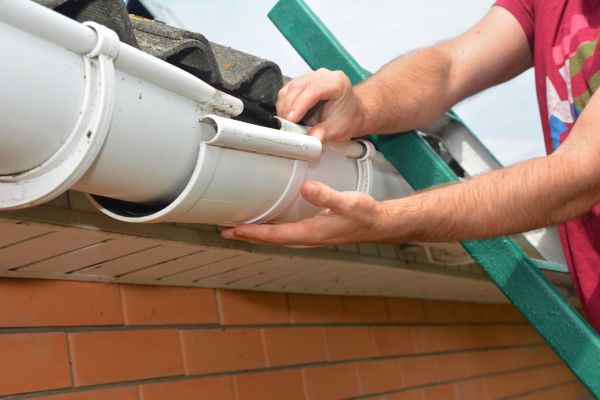 Cost of Large Gutter Repair in Bronx