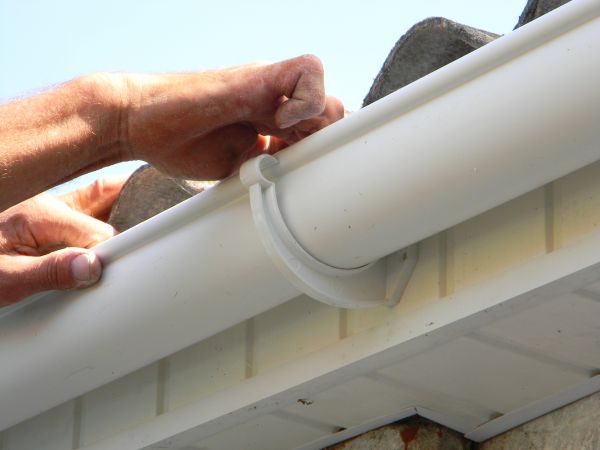 Cost of Plastic Gutter Repair in Bronx
